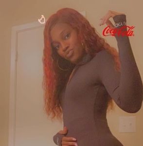 Meet your Posher, Temisha